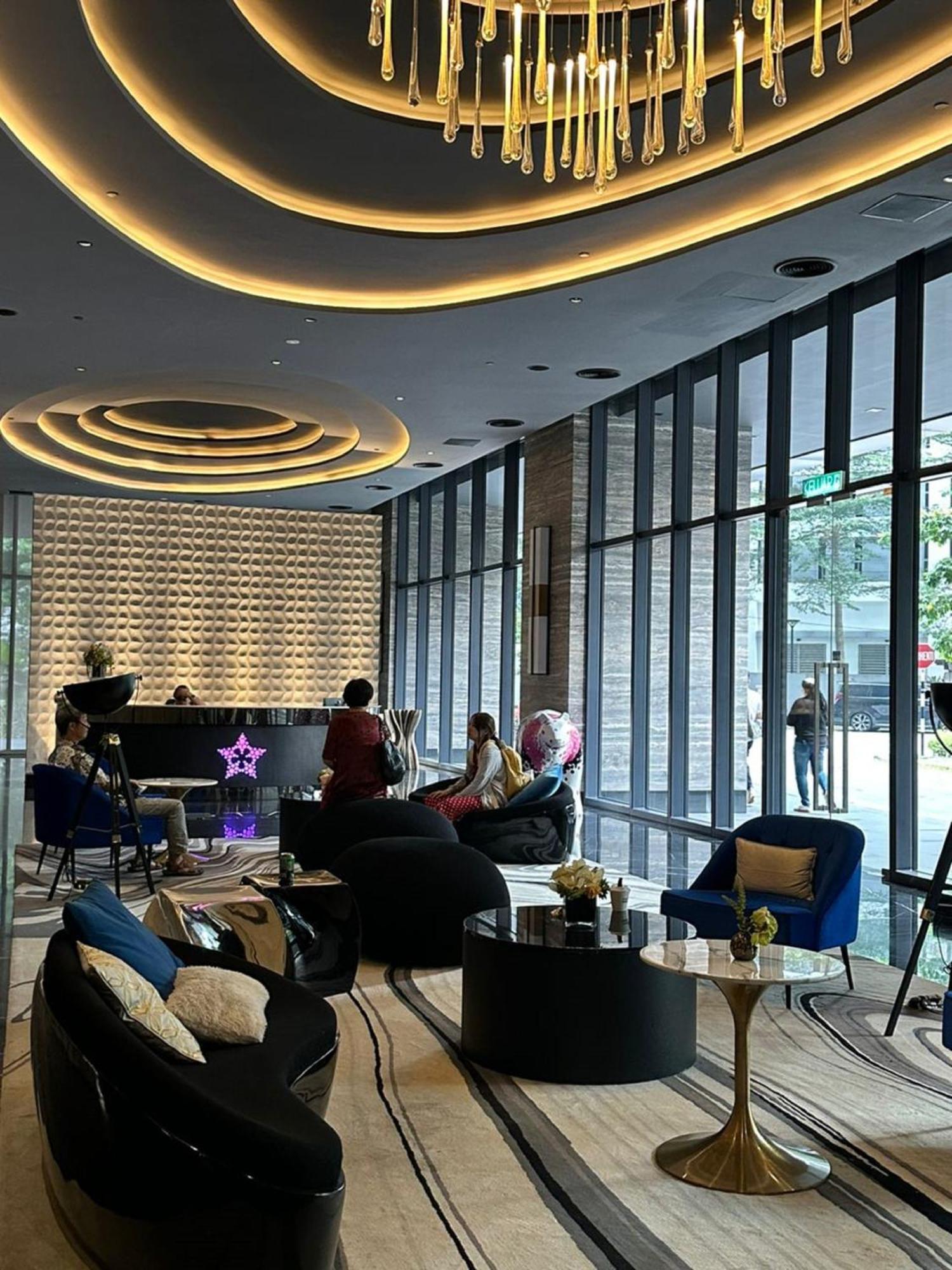 Klcc Beyond Hospitality Suites Star Куала-Лумпур Екстер'єр фото